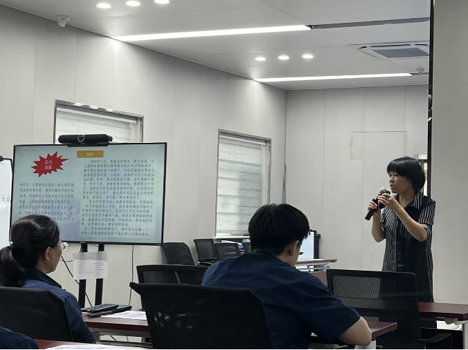 2025年市科协“百名专家进百企”活动 走进产品试验检测中心